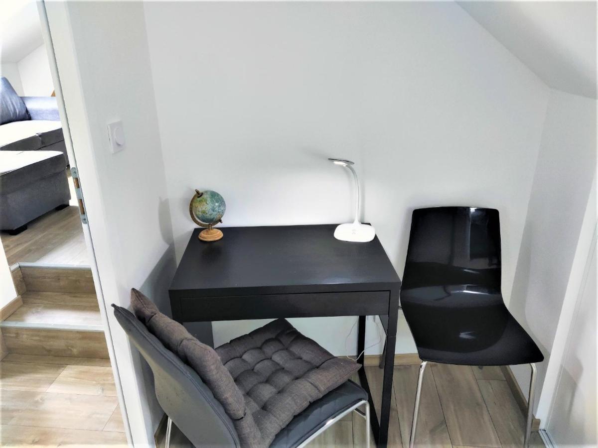Appartement T3 "Yuca" Hyper Centre D'Ernee Ernée Exterior foto